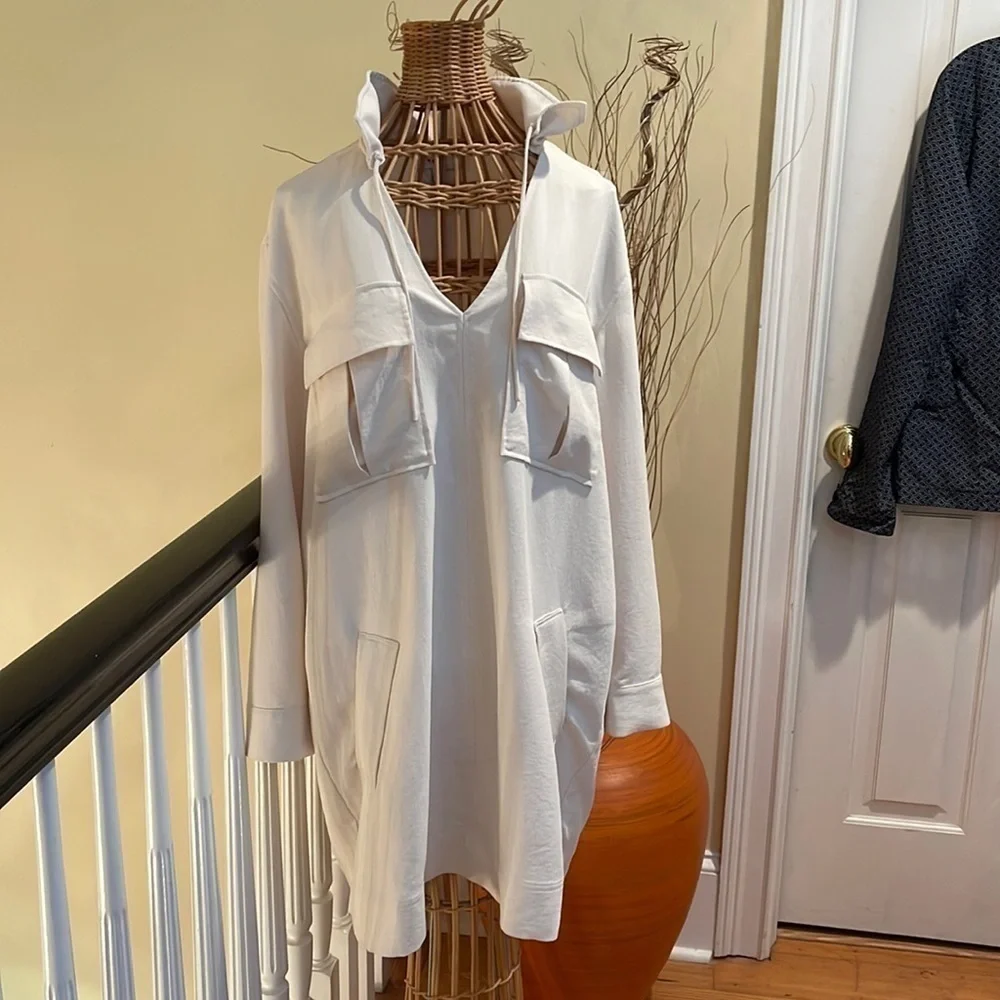 🎉HP🎉Reid’s cream colored dress